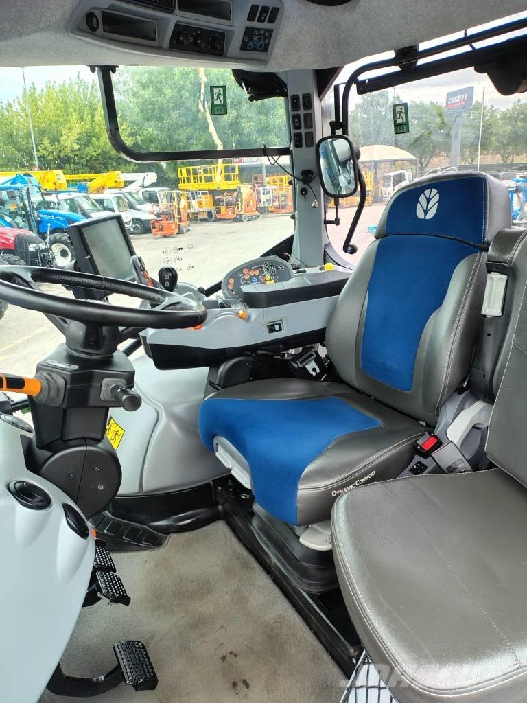 New Holland T 7.245 الجرارات