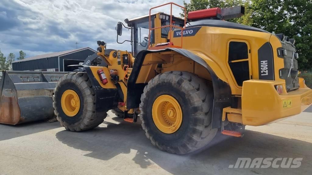 Volvo L 260 H لوادر بعجل