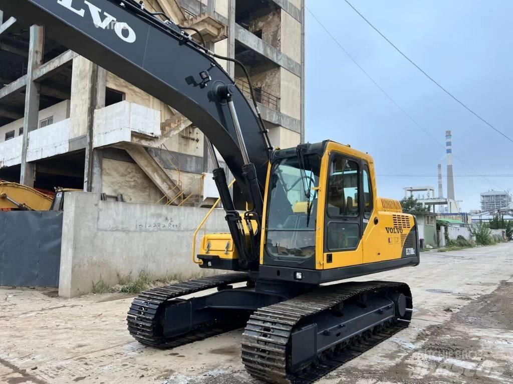 Volvo EC 210 B LC حفارات زحافة