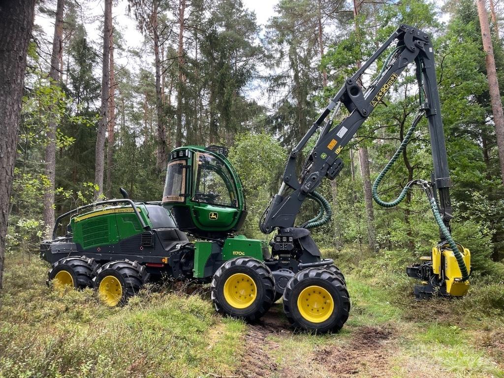 John Deere 1170G 8WD حصادات