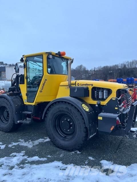 Lundberg 8250 ماكينات منفعة عامة