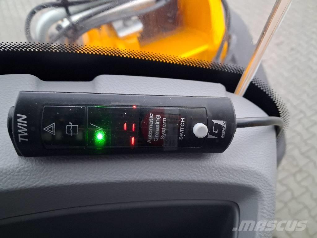 JCB 435 S WLS لوادر بعجل