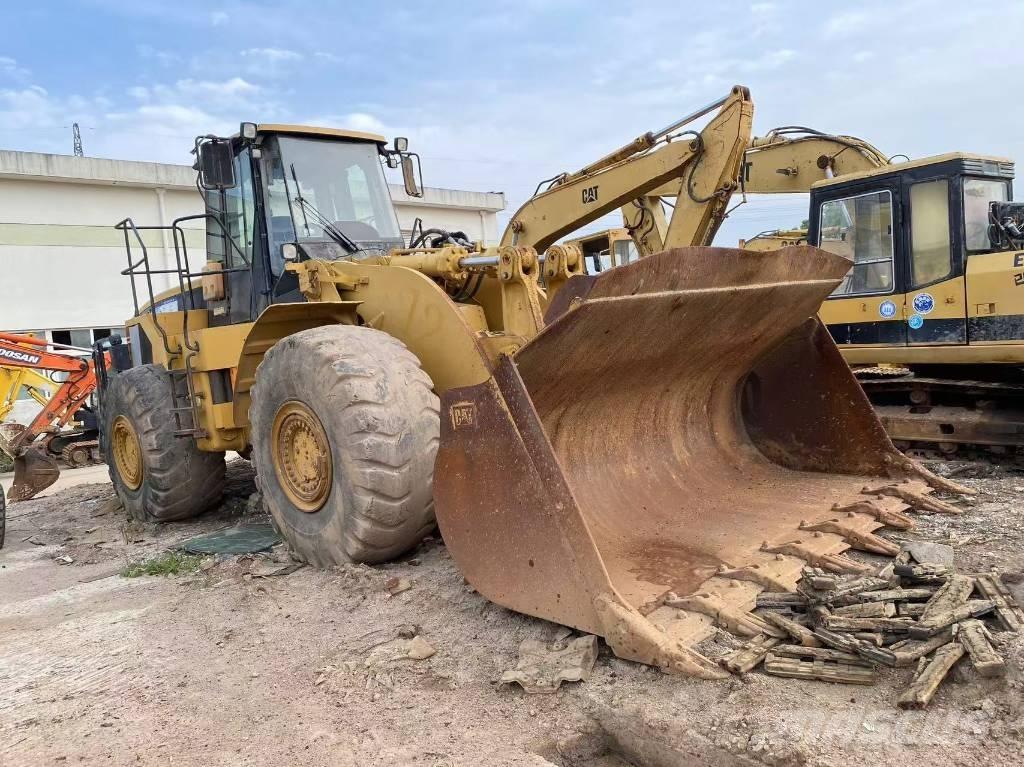 CAT 980 G لوادر بعجل