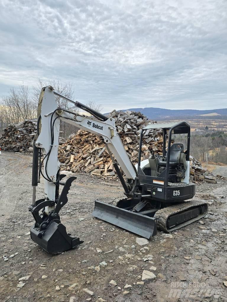 Bobcat E 35 حفارات صغيرة أقل من 7 طن (حفارات صغيرة)