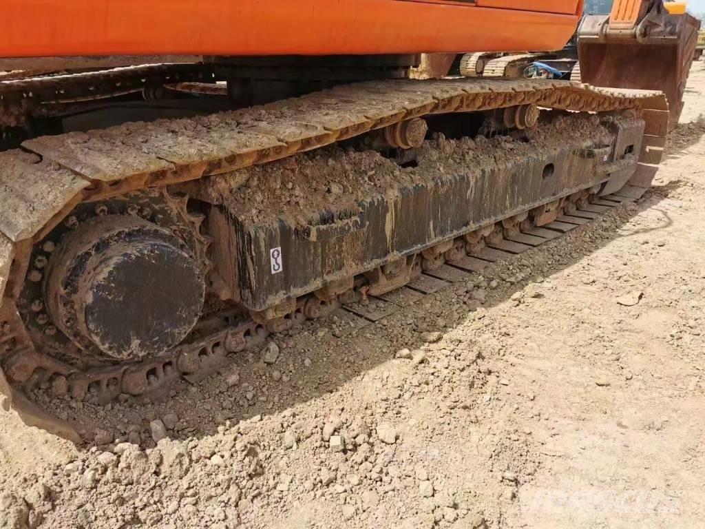 Doosan DH300LC-7 حفارات زحافة