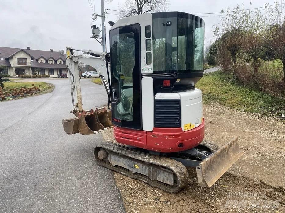 Takeuchi TB 23 R حفارات صغيرة أقل من 7 طن (حفارات صغيرة)