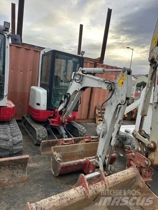Takeuchi TB 23 R حفارات صغيرة أقل من 7 طن (حفارات صغيرة)