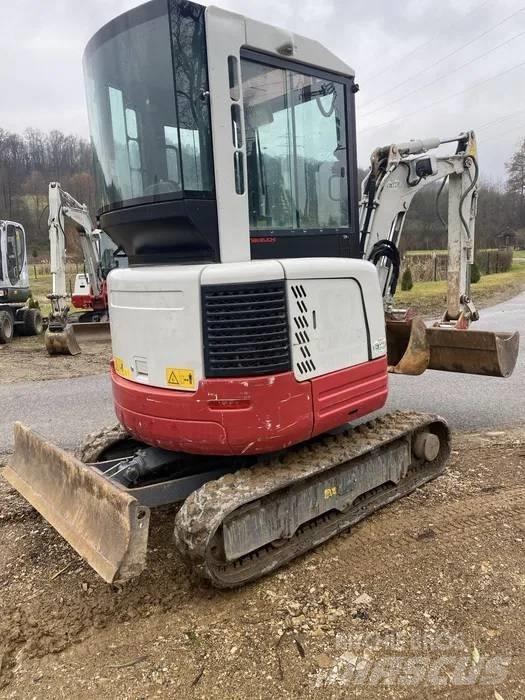 Takeuchi TB 23 R حفارات صغيرة أقل من 7 طن (حفارات صغيرة)