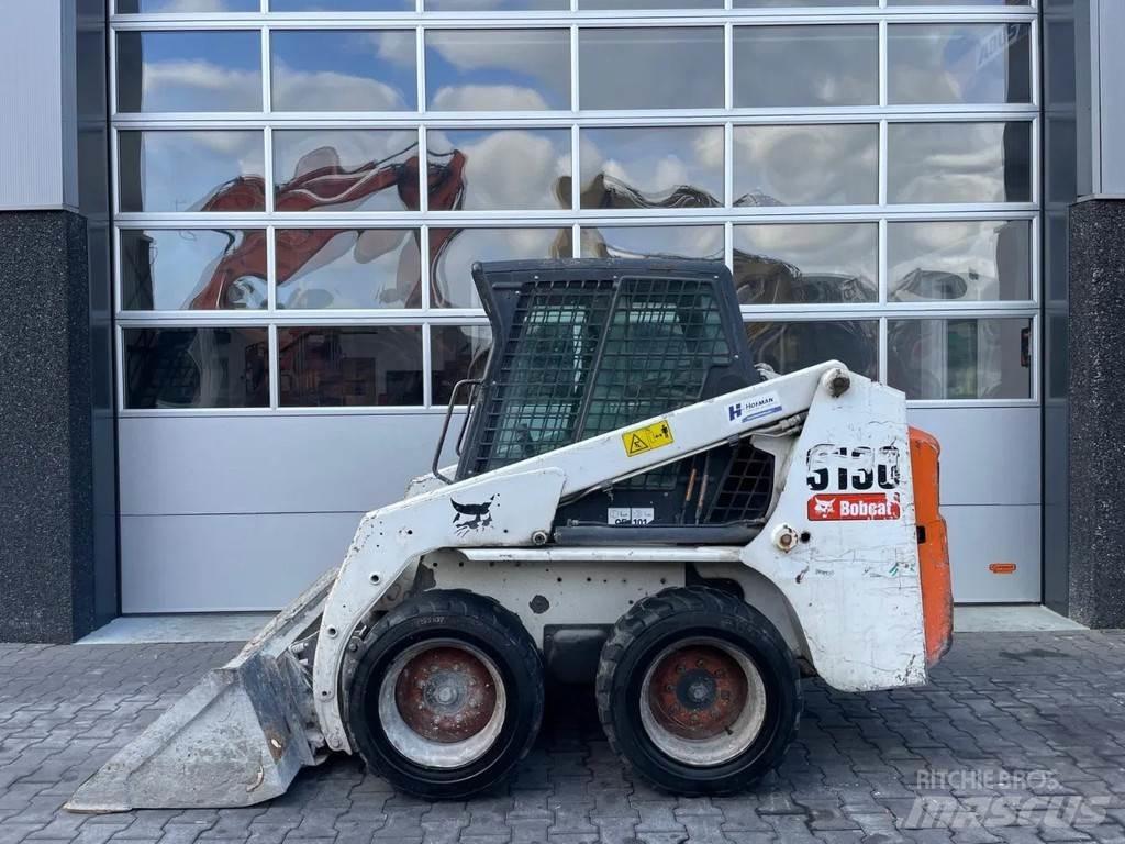 Bobcat S130 لوادر انزلاقية التوجيه