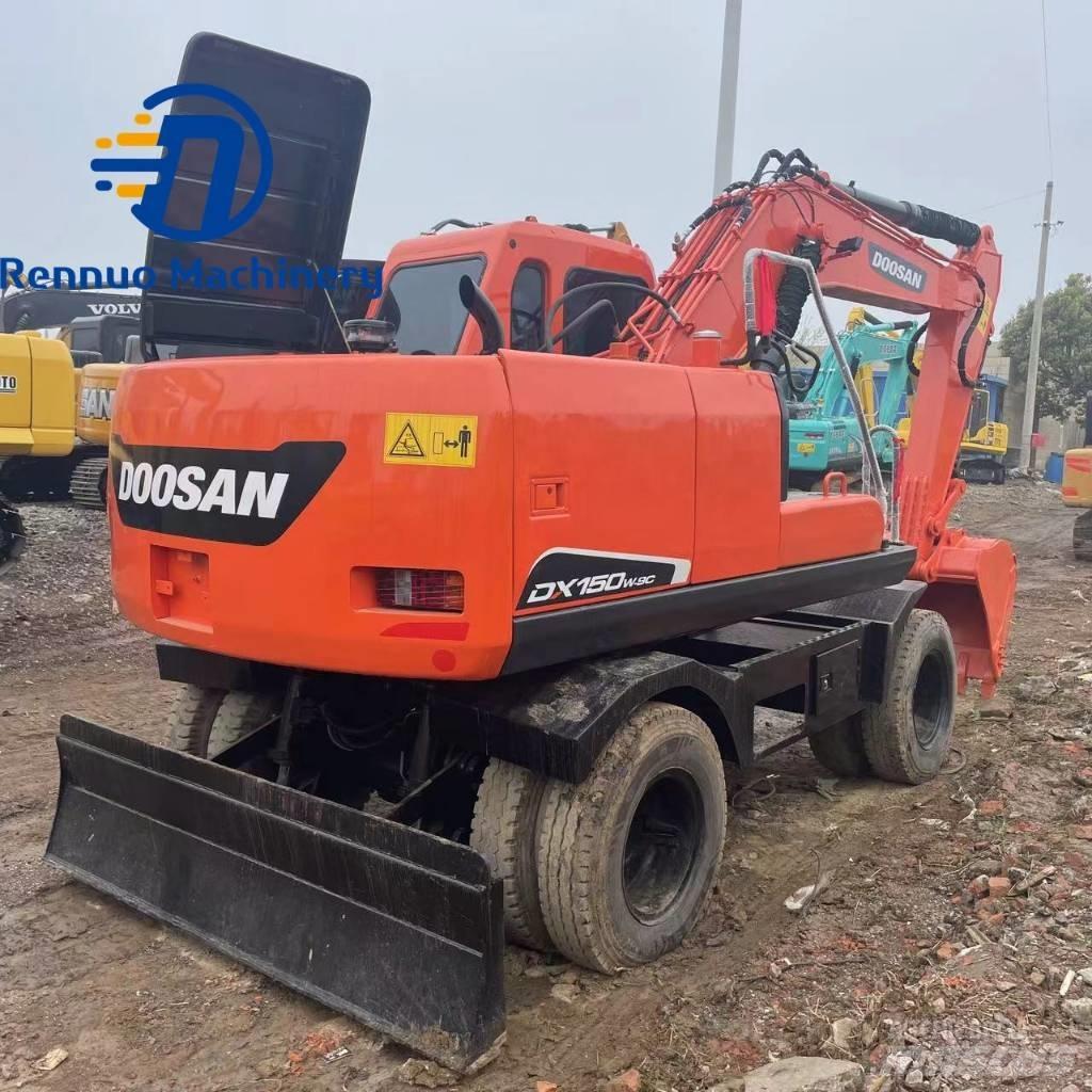 Doosan DX150W-7 حفارات بعجل