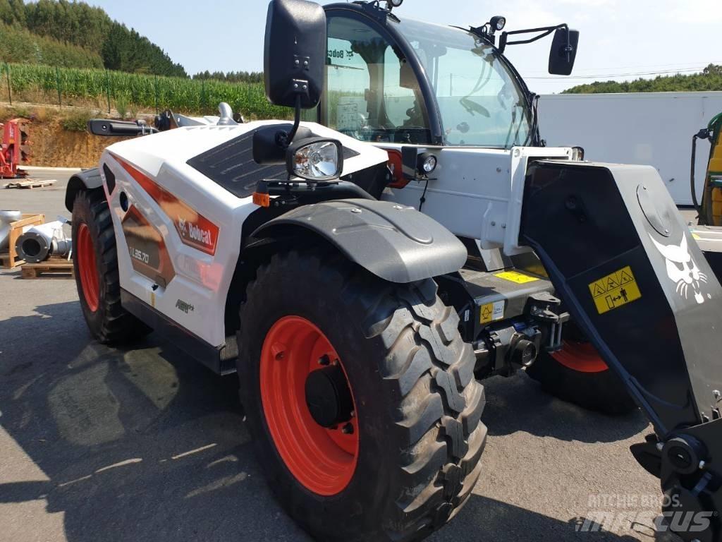 Bobcat TL 35.70 معدات مناولة لأغراض الزراعة