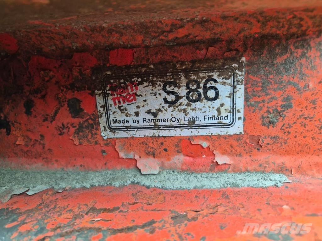 Rammer S 86 مطارق / كسارات