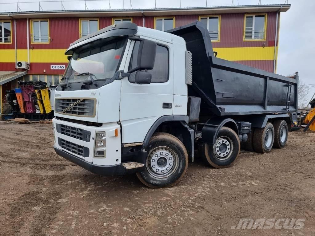 Volvo FM 400 8X4 شاحنات لوادر