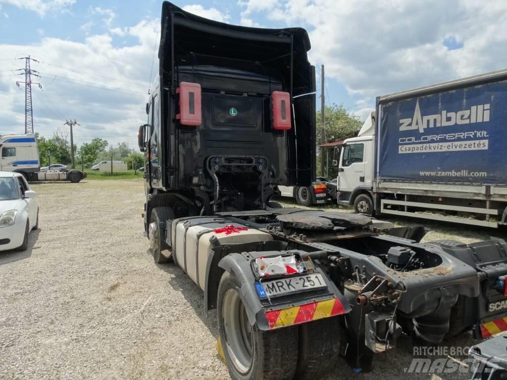 Scania R410 LA وحدات الجر