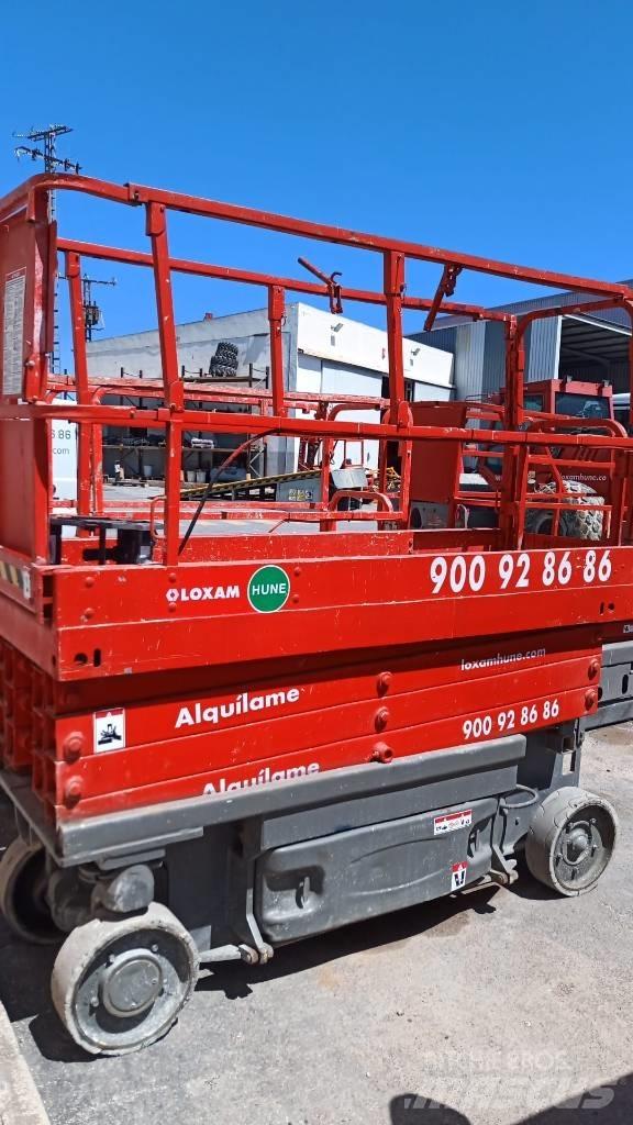 JLG 2630 ES رافعات مقصية الشكل