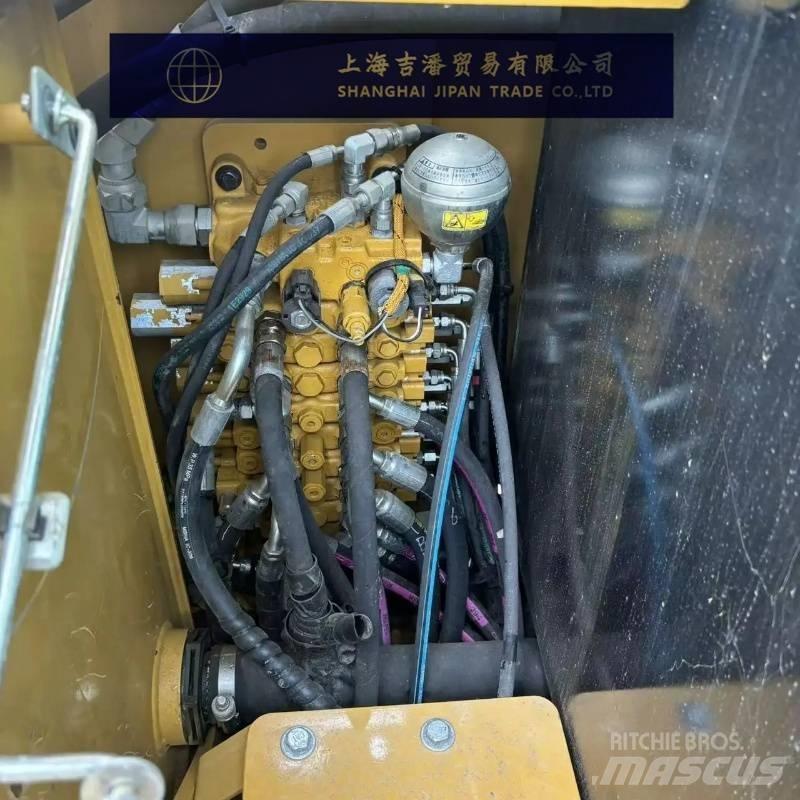 CAT 305.5 E حفارات صغيرة أقل من 7 طن (حفارات صغيرة)