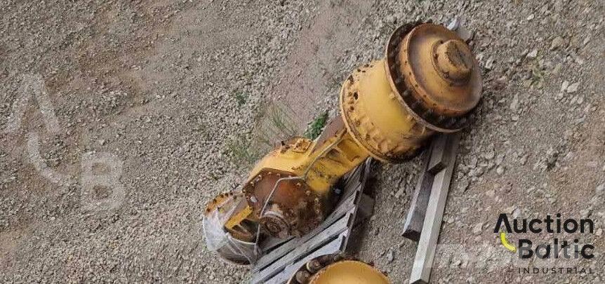 Volvo L 180 E محور العجلة