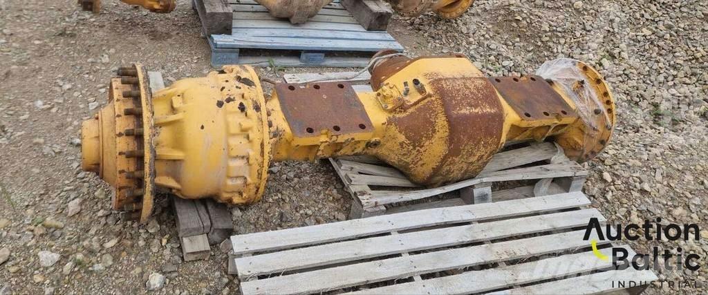 Volvo L 180 E محور العجلة