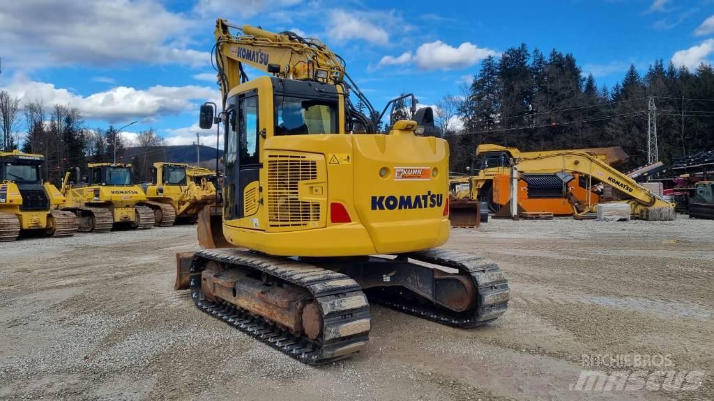 Komatsu PC 138 US-11 حفارات زحافة