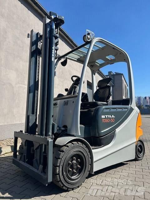 Still RX 60-30 شاحنات ذات رافعات شوكية تعمل بالكهرباء