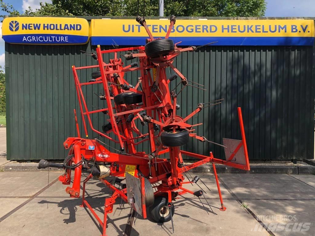 Kuhn GF 8501 M H مكابس وميبسات التبن