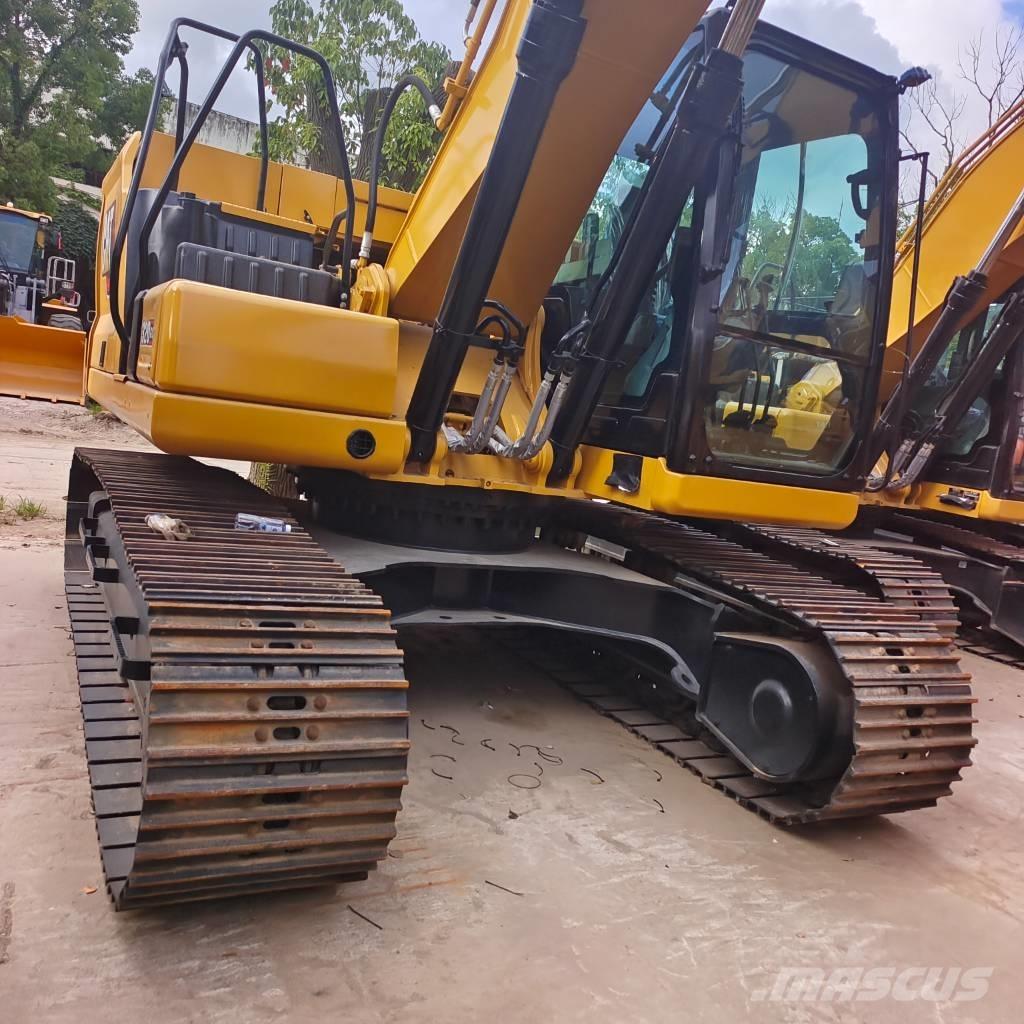 CAT 320 GC حفارات زحافة