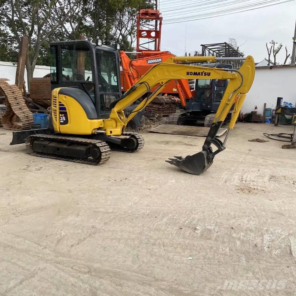 Komatsu PC 35 MR حفارات صغيرة أقل من 7 طن (حفارات صغيرة)