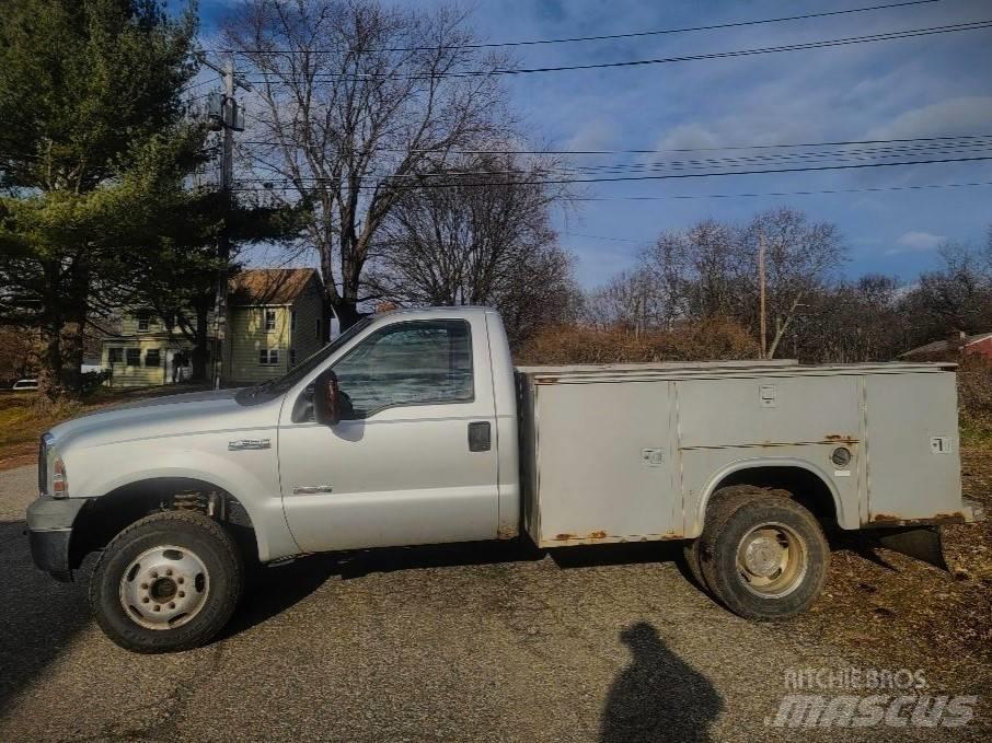 Ford F 350 XLT شاحنات خفيفة/مفصلية الجوانب