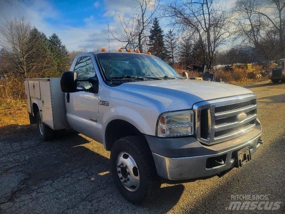 Ford F 350 XLT شاحنات خفيفة/مفصلية الجوانب