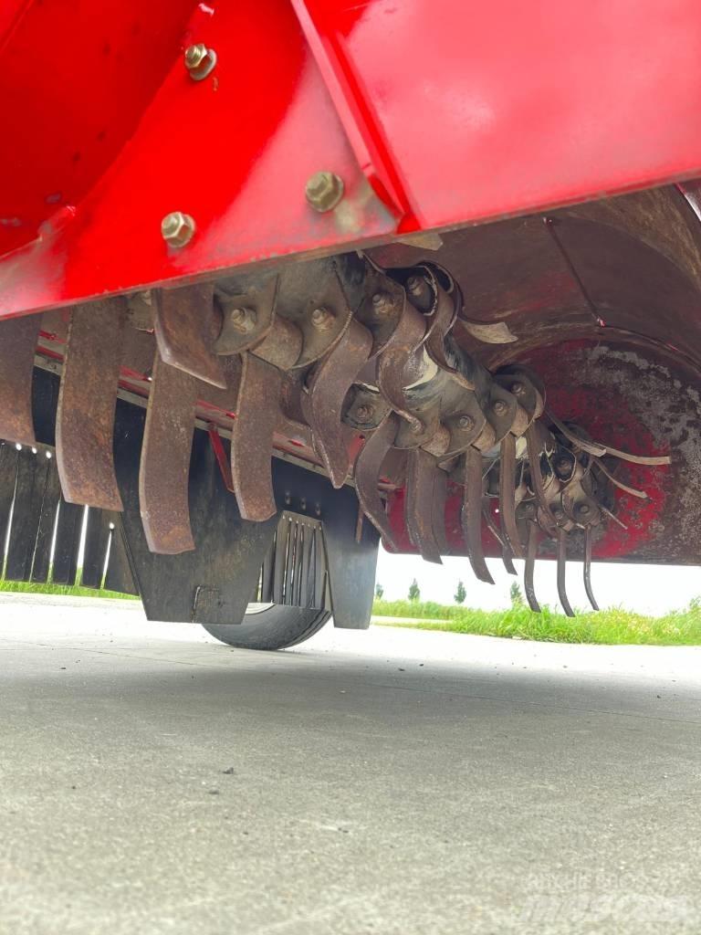 Grimme KS 75-2 معدات جز نباتات البطاطس المتيبسة