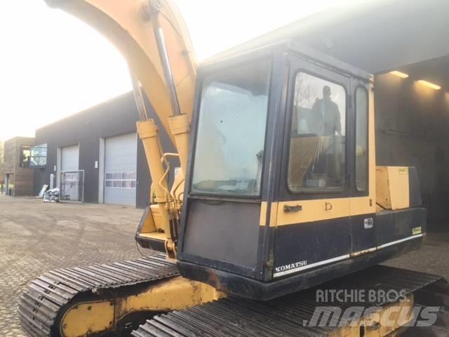 Komatsu PC120-3 حفارات زحافة