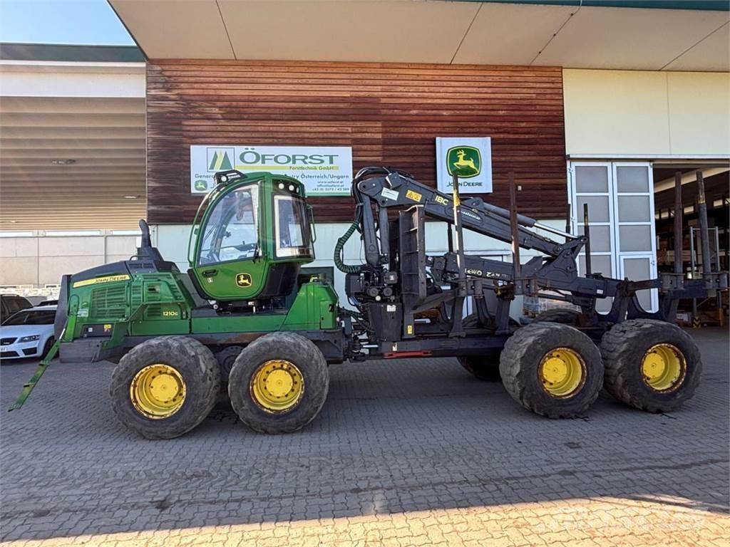 John Deere 1210 G شاحنات