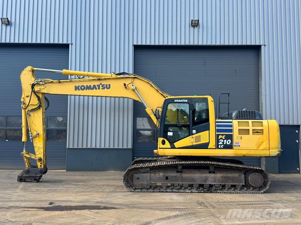 Komatsu PC210LC-10 حفارات زحافة