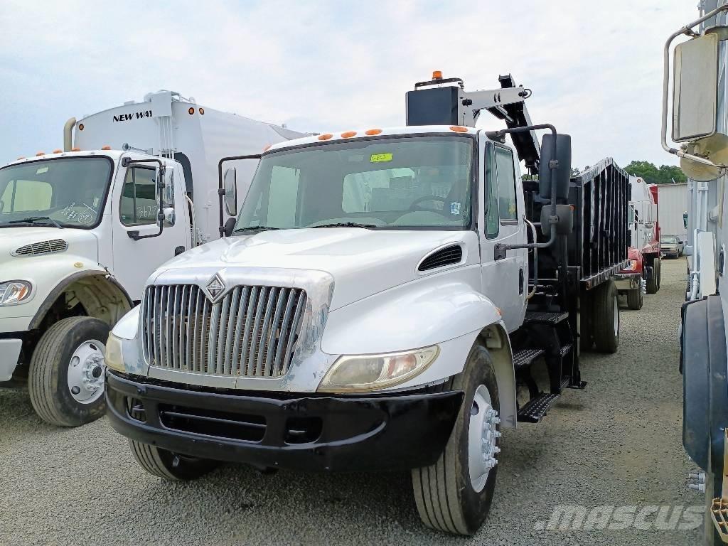 International 4300 خطاطيف