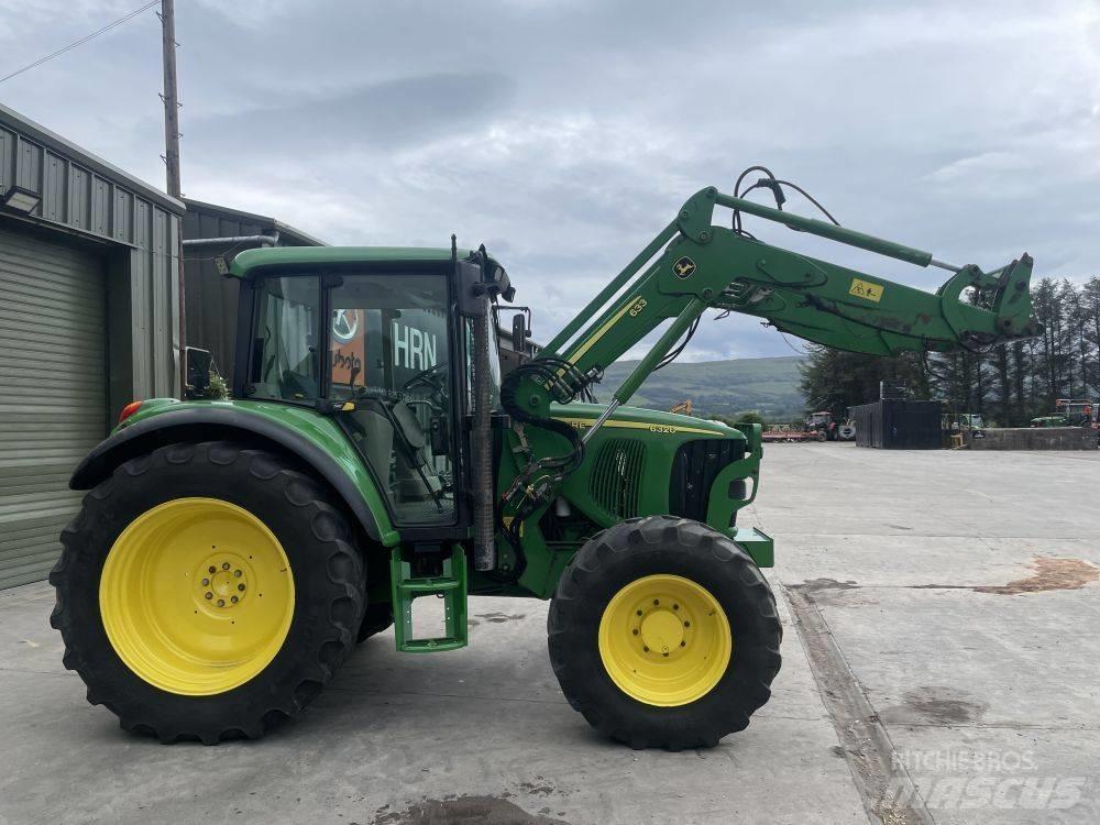John Deere 6320 الجرارات