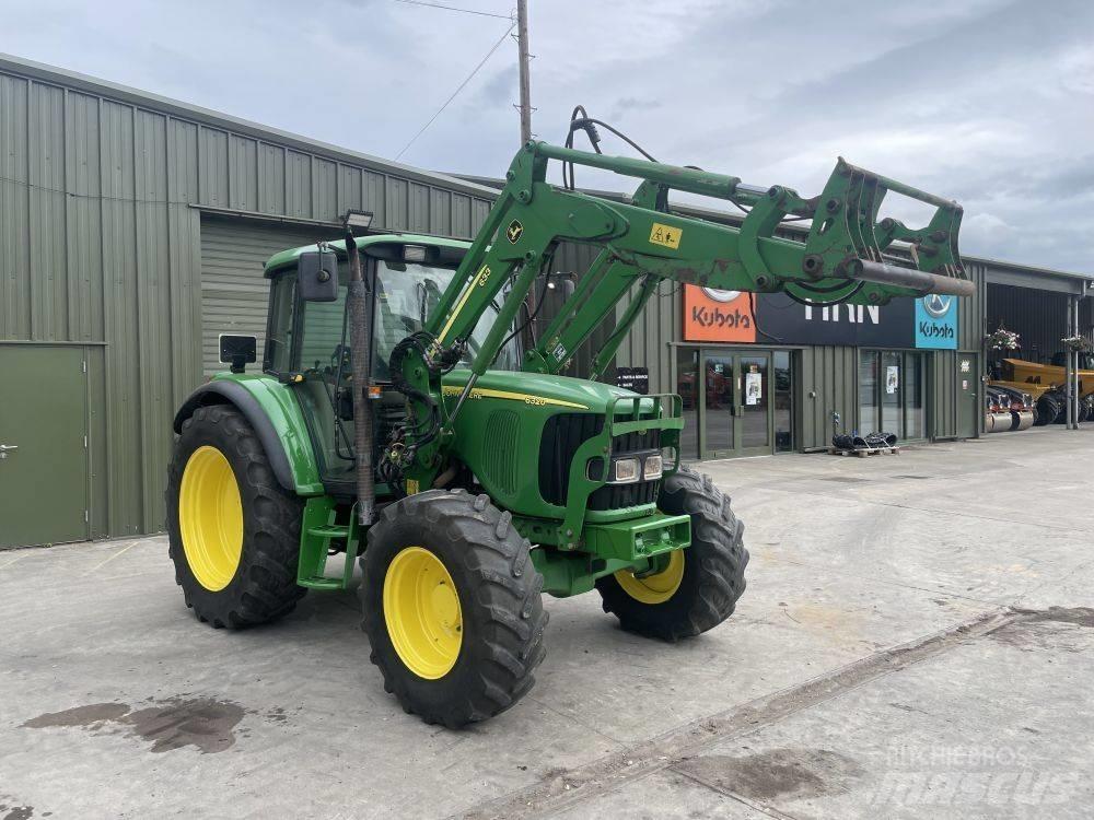 John Deere 6320 الجرارات