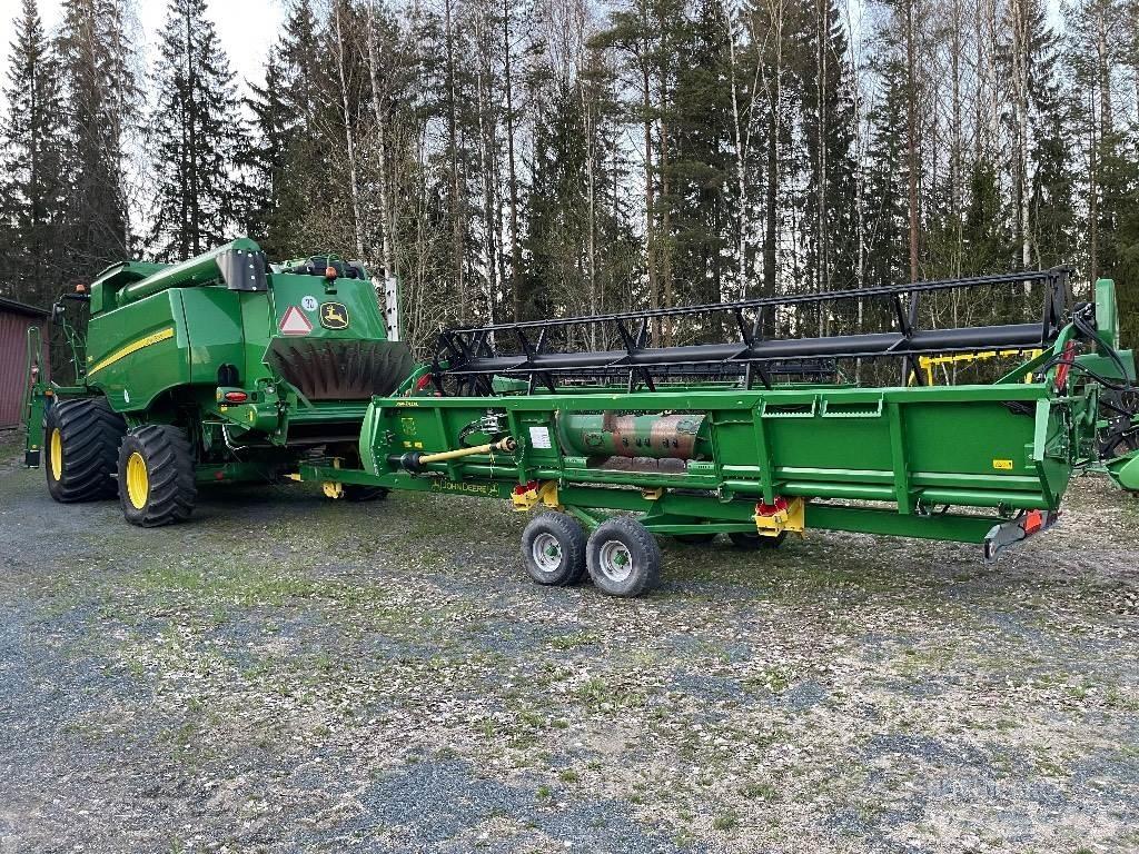 John Deere T 560 i حصادات