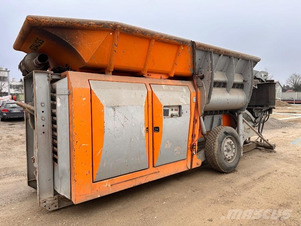 Lindner Urraco 75 D آلات تمزيق المخلفات