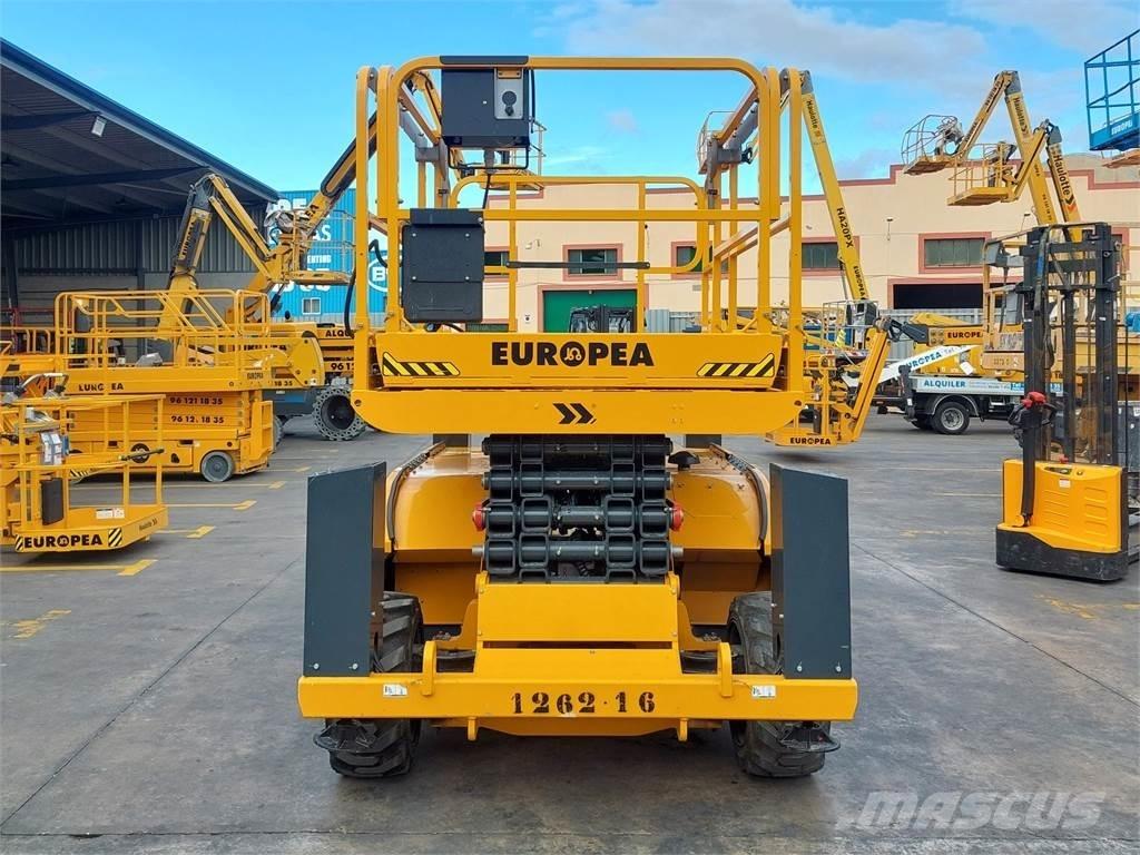 Haulotte C12DX رافعات مقصية الشكل