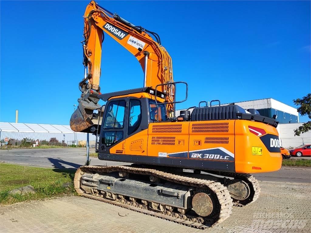 Doosan DX300LC-7 حفارات زحافة