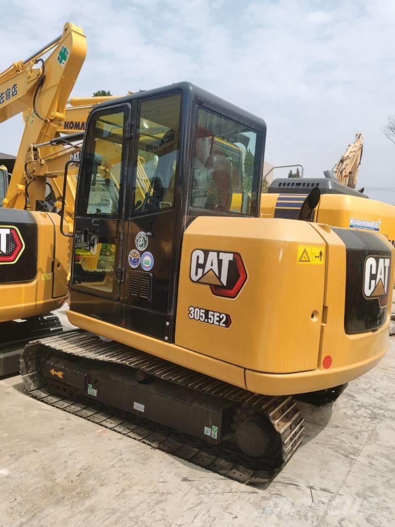 CAT 305.5 E2 حفارات صغيرة أقل من 7 طن (حفارات صغيرة)