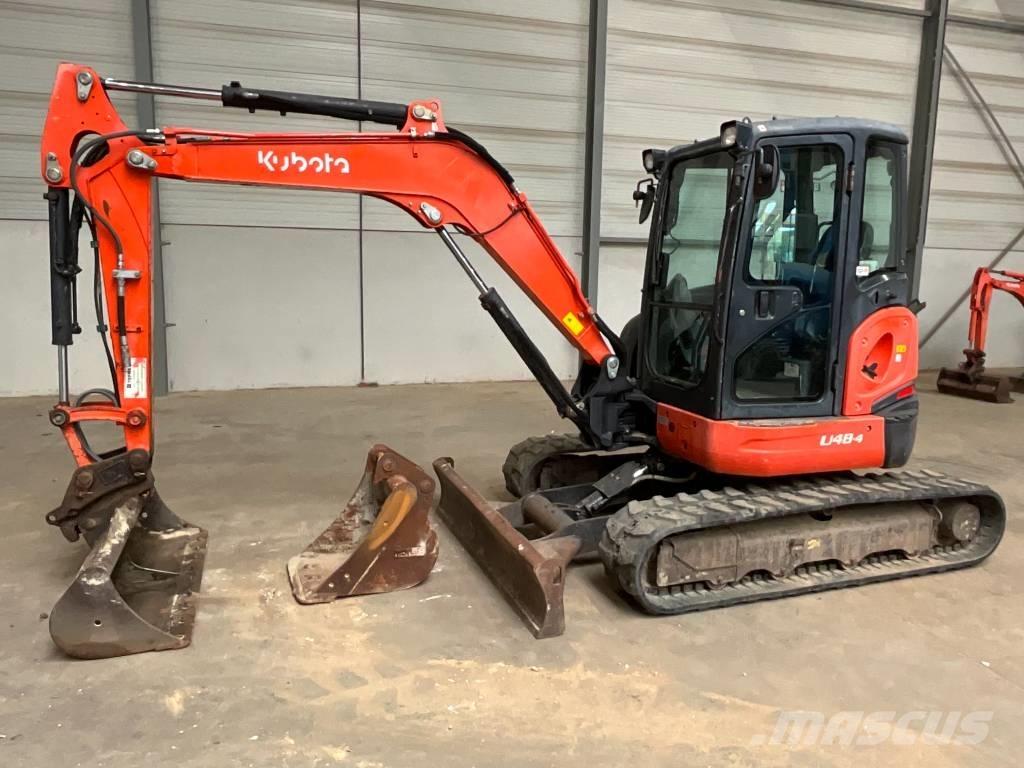 Kubota U 48-4 حفارات صغيرة أقل من 7 طن (حفارات صغيرة)