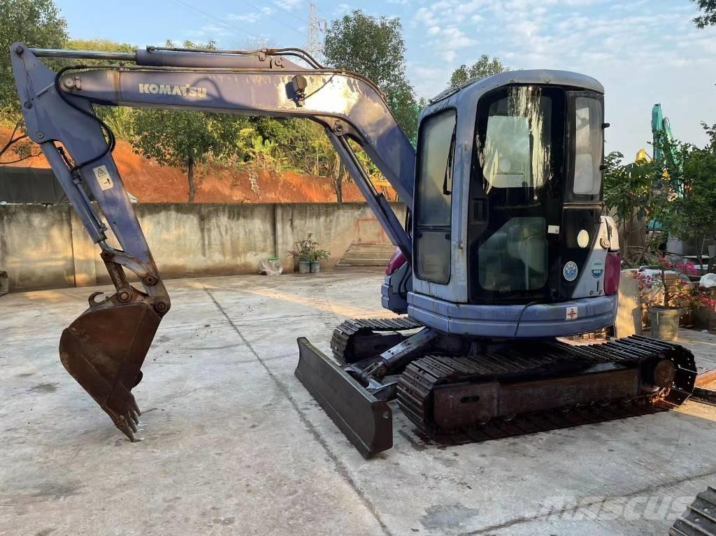 Komatsu PC 50 UU حفارات صغيرة أقل من 7 طن (حفارات صغيرة)
