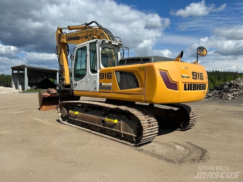 Liebherr R 916 LC حفارات زحافة