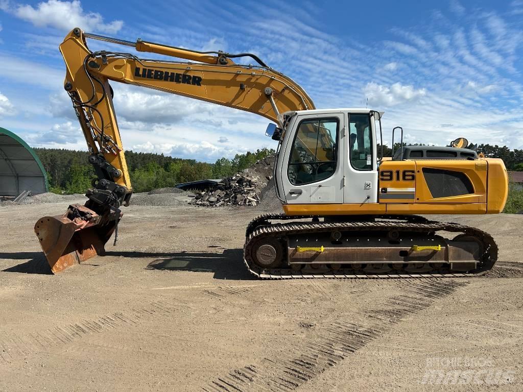 Liebherr R 916 LC حفارات زحافة