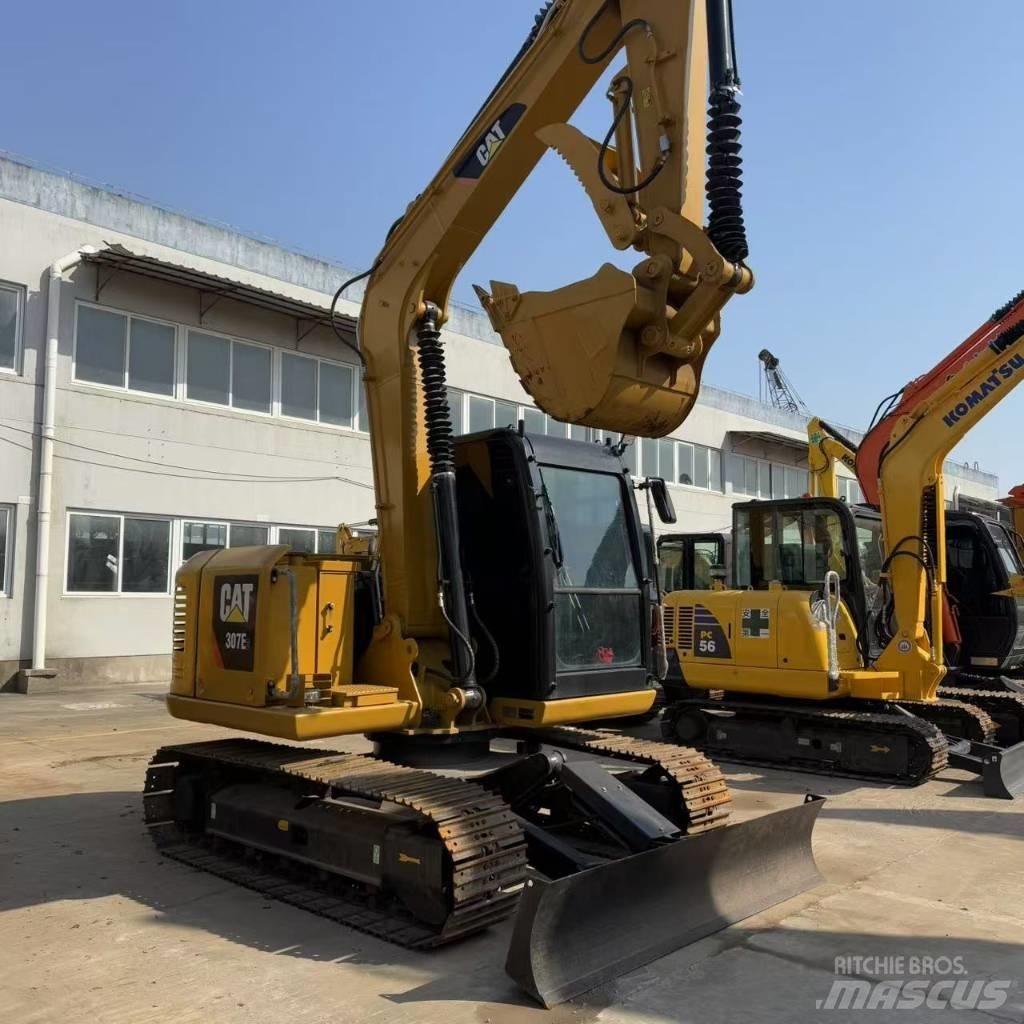 CAT 307 E2 حفارات زحافة