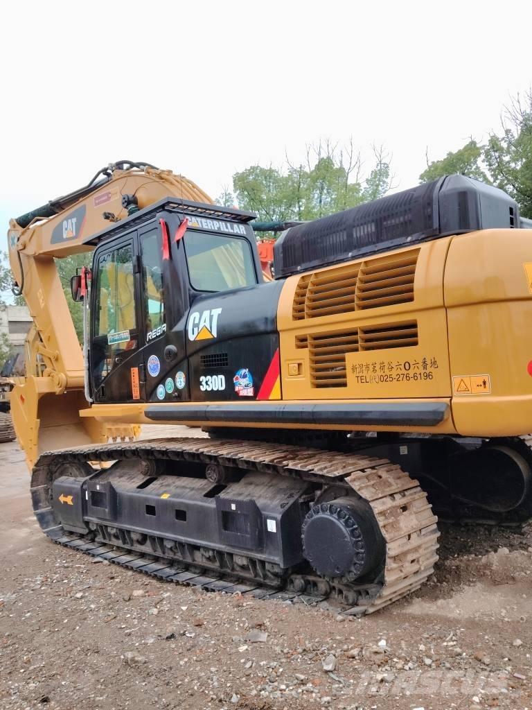 CAT 330 D حفارات زحافة