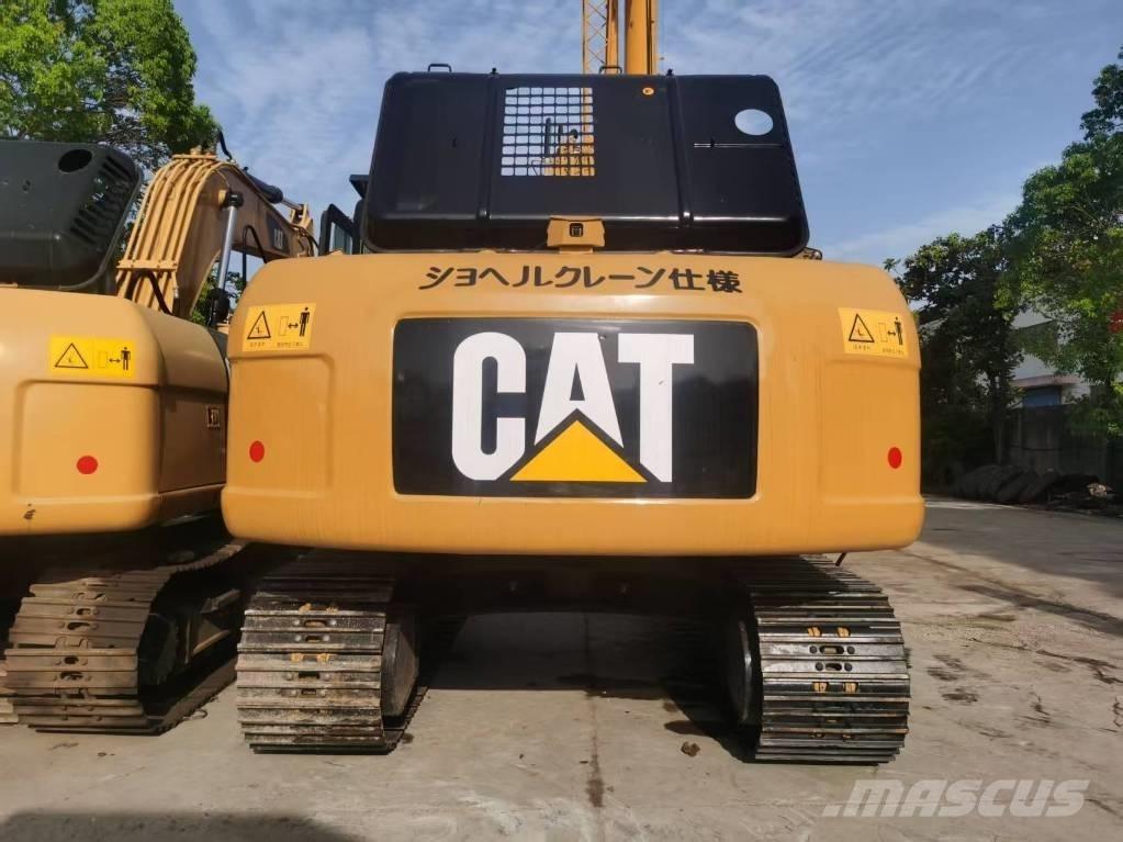 CAT 320D2 حفارات زحافة