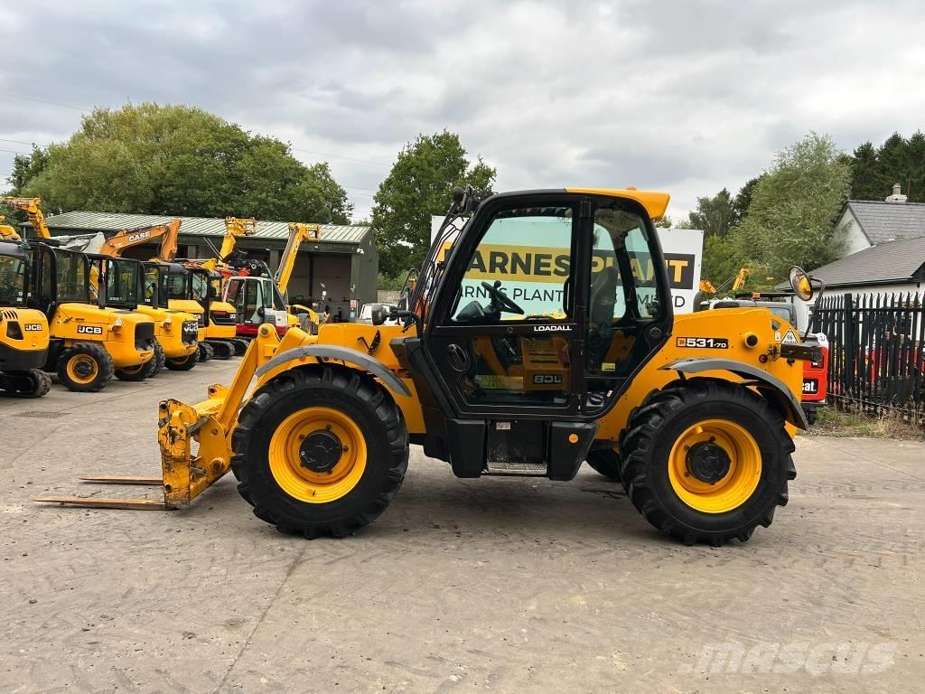 JCB 531-70 مناولات متداخلة
