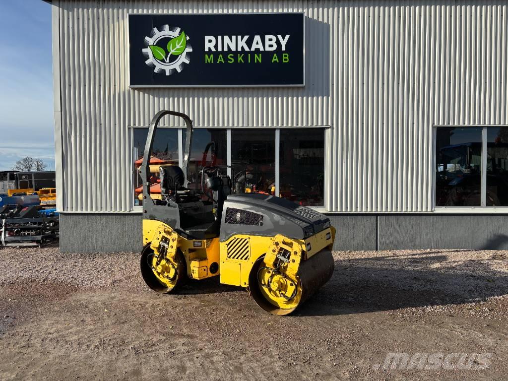 Bomag BW 120 AD-4 مداحل ثنائية الاسطوانة